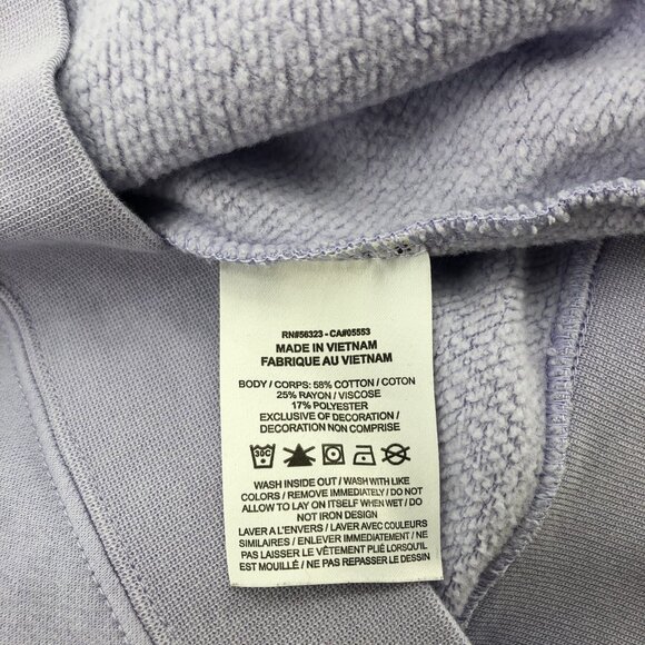 Nike Purple Long-Sleeve Sweatshirt | Classic Style, Pullover - Picture 4 of 6